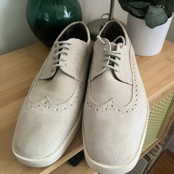 NEW Joseph Abboud Enea Taupe Suede Wingtip Oxfords Mens Shoes Size 9.5D - Picture 2 of 7